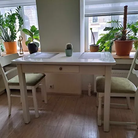 Chill & - Self Check-in Apartment *